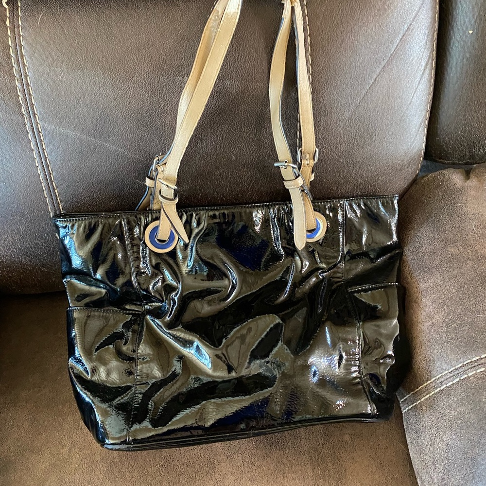 Rich black Paton leather purse is a show stopper - Picture 5 of 6